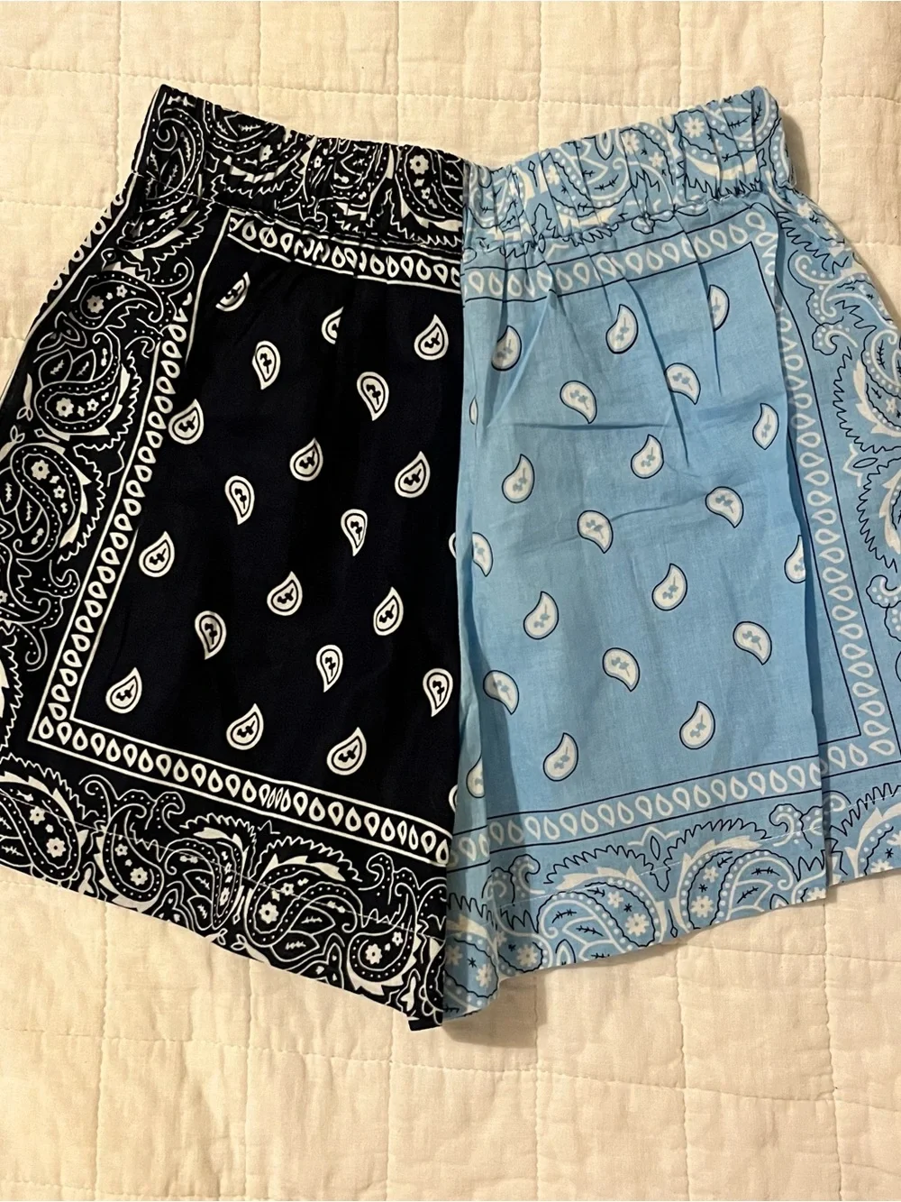 Arizona Love Bandana Shorts NWT